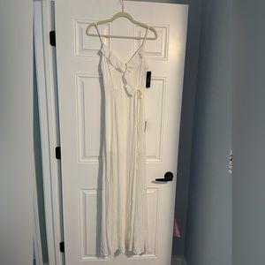 Lulus Size XS White Maxi Dress- NWT